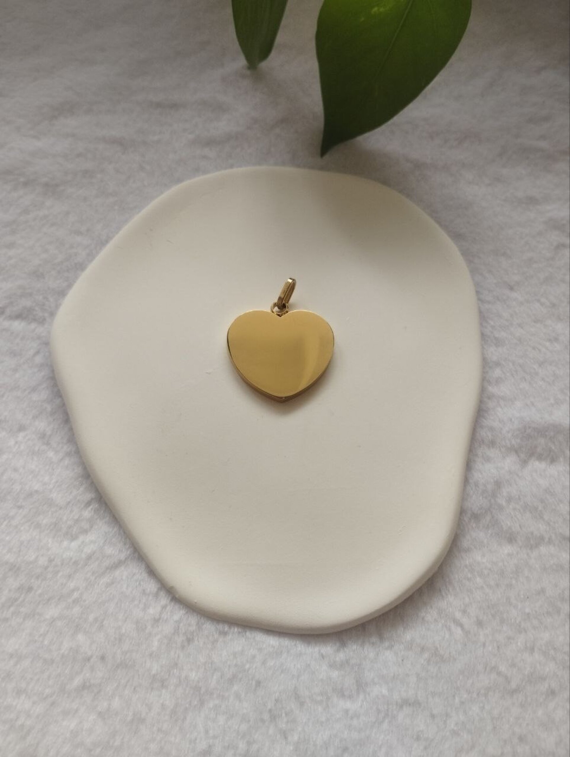 Dije corazón dorado, personalizable - 1